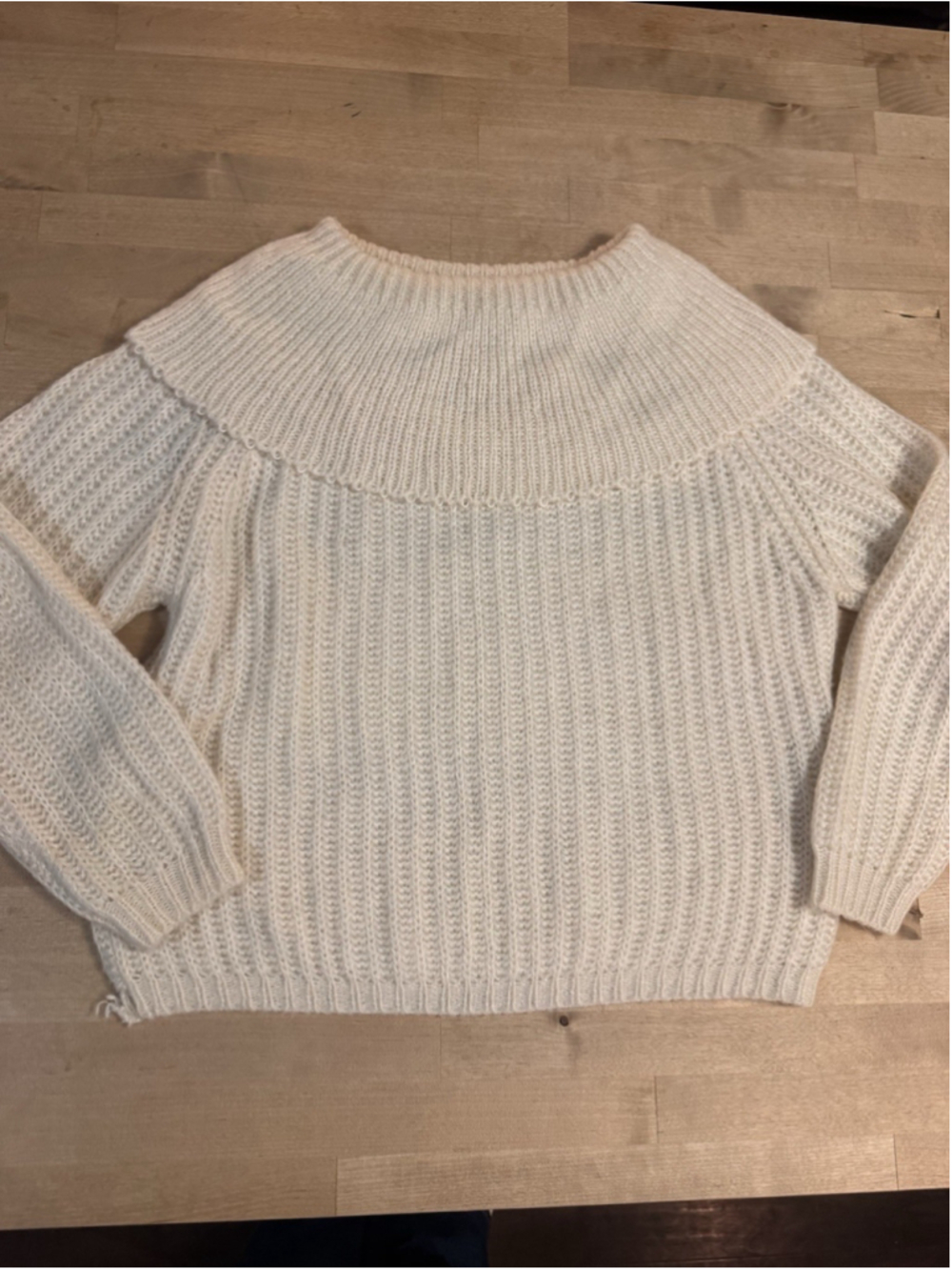Michael Simon Vintage Cream Boat Neck Off Shoulder Chunky Knit Sweater O/S